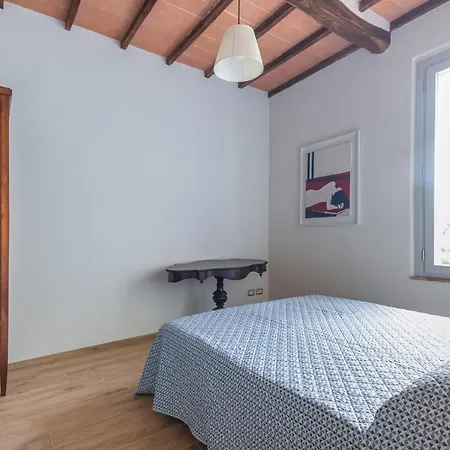 Porta Romana Elegant With Private Parking! Apartamento